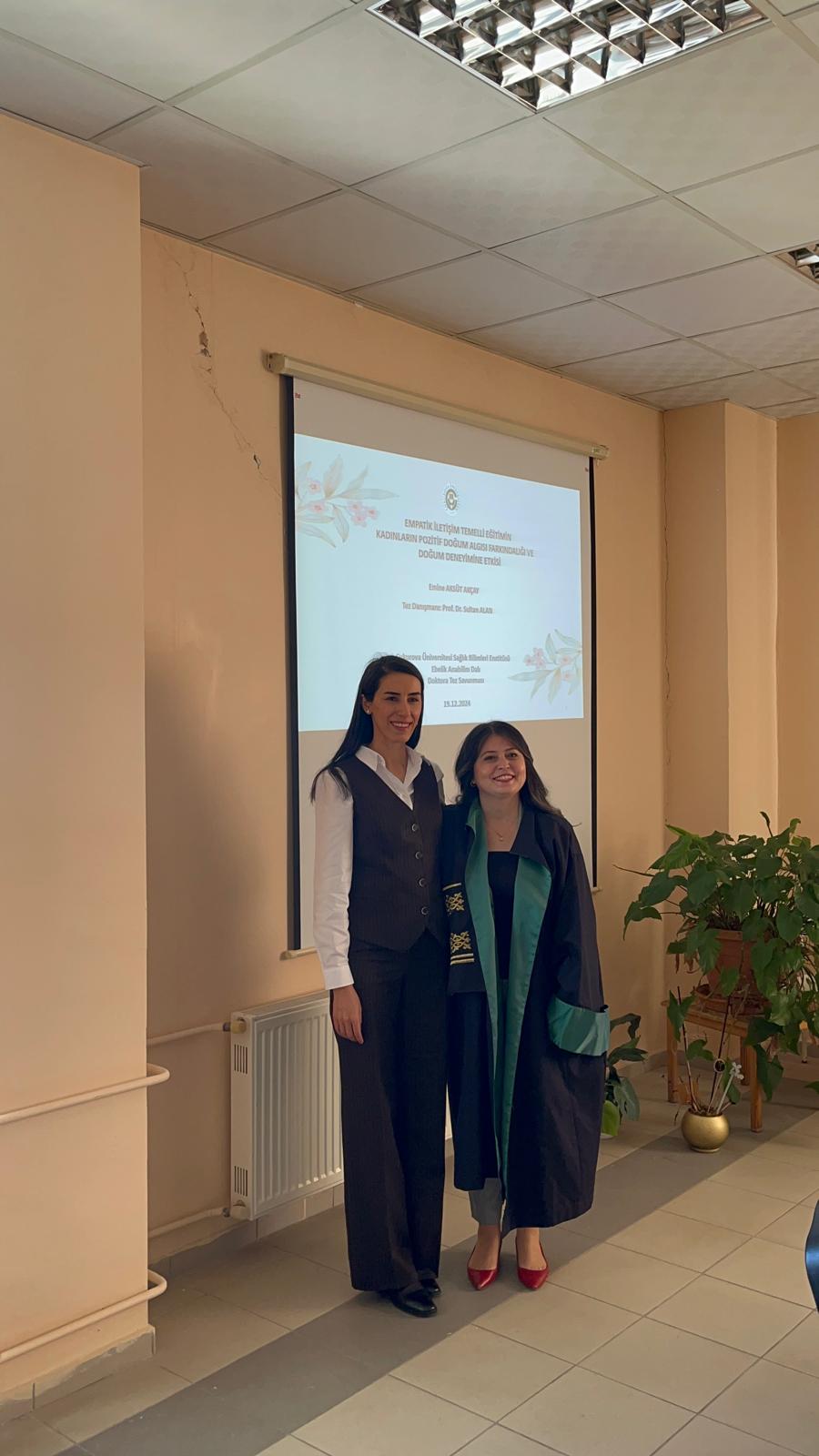 Öğr.Gör.Emine AKSÜT AKÇAY Hocamız Doktorasını Başarı ile tamamlamıştır.